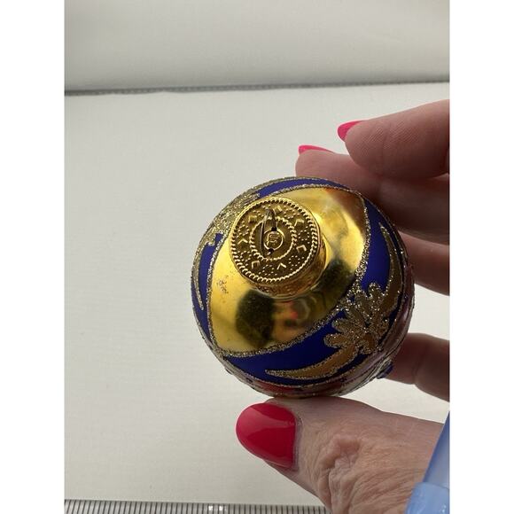 Unique Treasures Hand Blown Glass Egg Ornament w/ Blue and Gold Accents Crystals - Picture 9 of 9